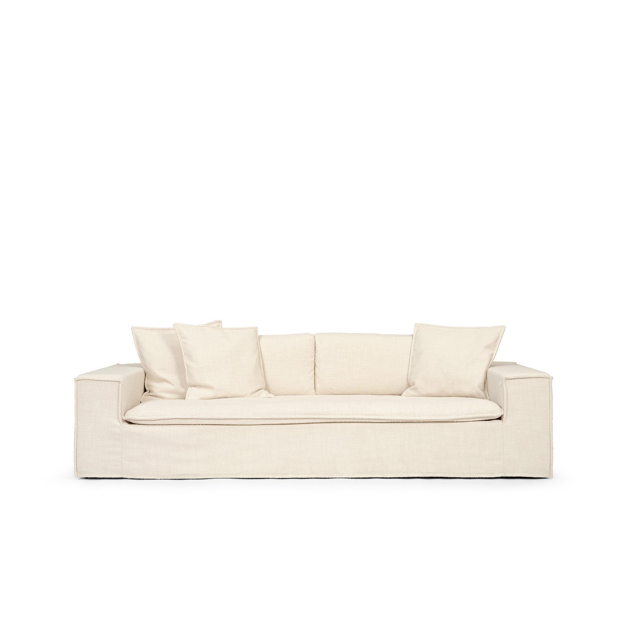 Luca 3-Sitssoffa Eggshell är en krämvit soffa i bouclé från Melimeli